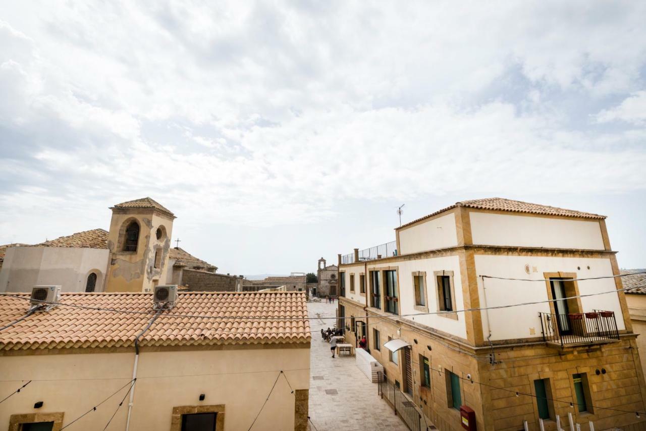 Casa Vacanza "La Piazzetta" 마르자메미 외부 사진
