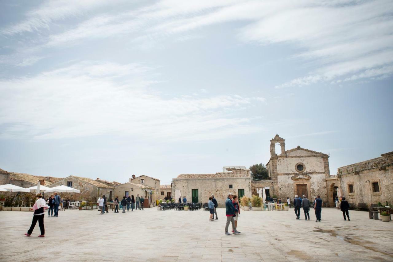 Casa Vacanza "La Piazzetta" 마르자메미 외부 사진