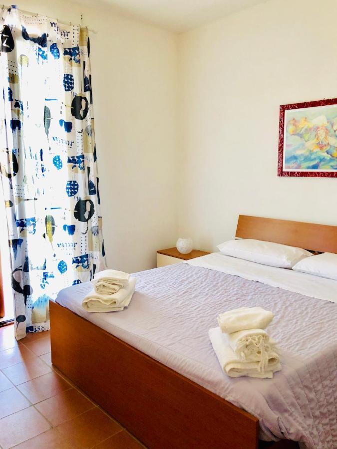 Casa Vacanza "La Piazzetta" 마르자메미 외부 사진